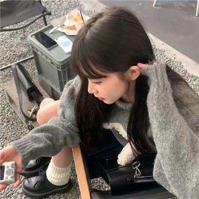 脸庞